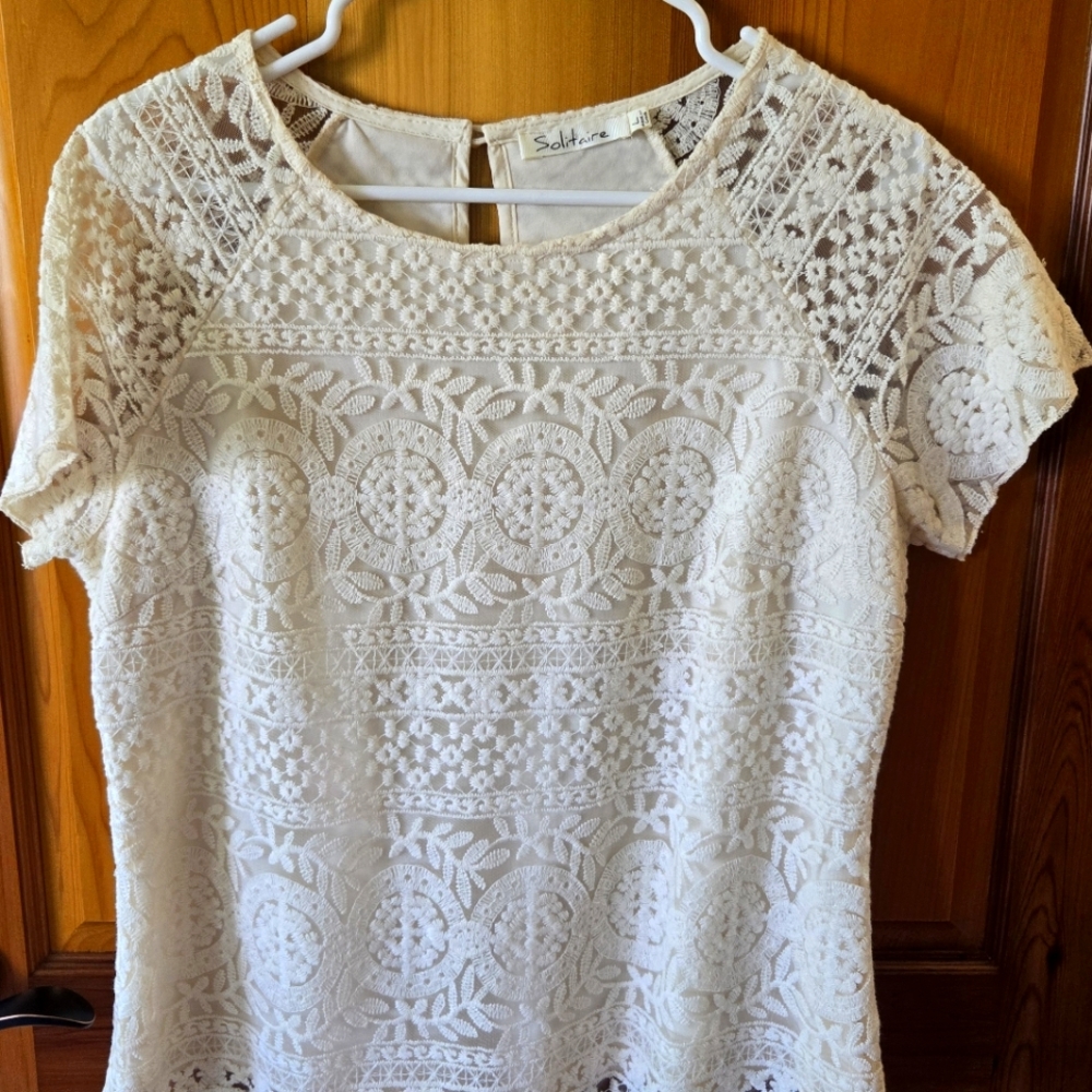 Solitaire Cream Lace Top